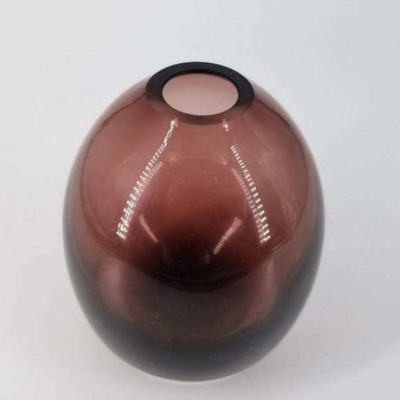 Purple Amethyst Hand Blown Art Glass Bud Vase Clear Bottom 4.50" x 2.75" MCM - Picture 8 of 10